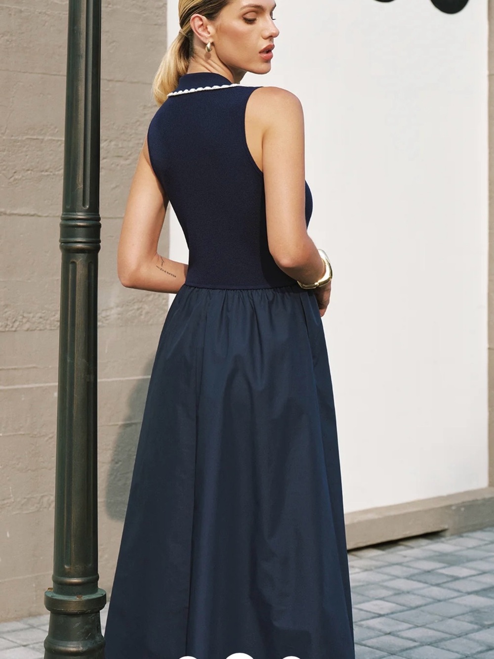 Commense Sleeveless Collared Maxi Dress with Contrast Trim - Picture 5 of 9